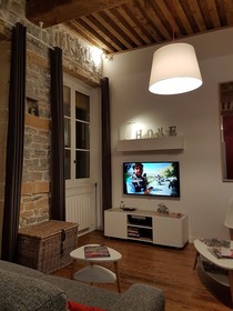 La Nuit Saint Georges