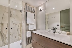 Les Suites de L'Ile Barbe