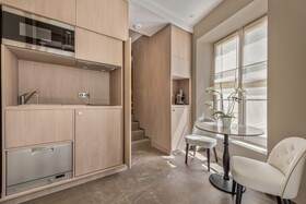 Les Suites de L'Ile Barbe
