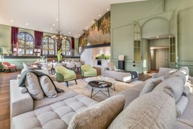 Les Suites de L'Ile Barbe