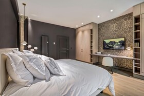 Les Suites de L'Ile Barbe