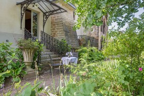 Les Suites de L'Ile Barbe