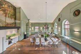 Les Suites de L'Ile Barbe