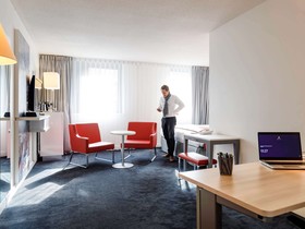 Mercure Lyon Centre Saxe Lafayette Hotel