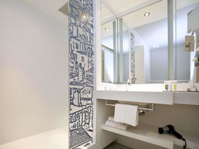 Mercure Lyon Centre Saxe Lafayette Hotel