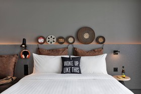 Moxy Lyon Airport