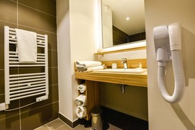 Q7 Lodge