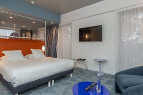 The Ruck Hotel