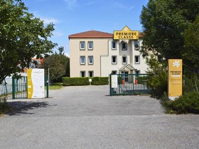HotelF1 Lyon Massieux
