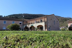 Les Chataigniers