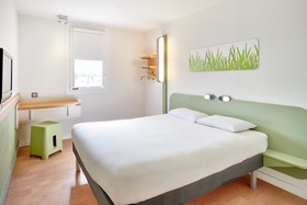 ibis budget Lyon Saint-Genis-Laval