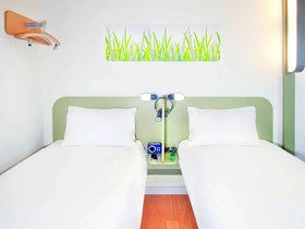 ibis budget Lyon Saint-Genis-Laval