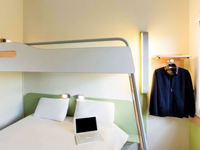 ibis budget Lyon Saint-Genis-Laval