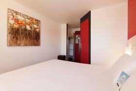 Kyriad Lyon Sud - Saint-Genis Laval