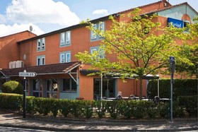 Kyriad Lyon Sud - Saint-Genis Laval