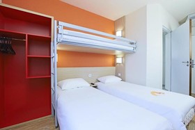 B&B HOTEL Lyon Aéroport Saint-Quentin-Fallavier