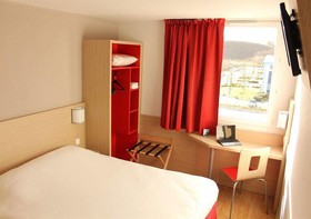 B&B HOTEL Lyon Aéroport Saint-Quentin-Fallavier