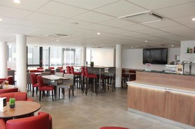 B&B HOTEL Lyon Aéroport Saint-Quentin-Fallavier