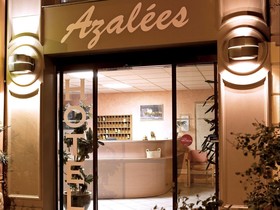 Hotel Azalees