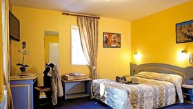 Hotel Azalees