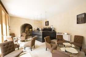 Hôtel De La Villeon