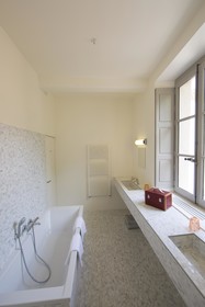 Hôtel De La Villeon
