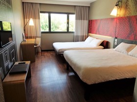 Hôtel ibis Valence Sud