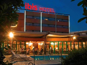 Hôtel ibis Valence Sud
