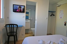 Hotel initial Lyon / Villefranche-Sur-Saone  by balladins