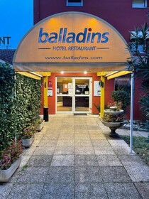 Hotel initial Lyon / Villefranche-Sur-Saone  by balladins