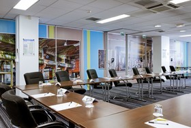 ibis Styles Lyon Villeurbanne Le Parc de la Tete d'Or