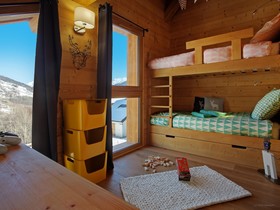 Chalet Pajules-OVO Network