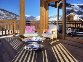 Chalet Pajules-OVO Network