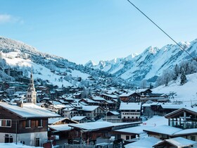 Chalet Artedaz  OVO Network