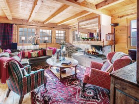 Chalet Palmer - OVO Network