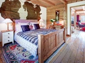 Chalet Palmer - OVO Network