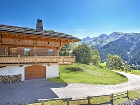 Chalet Palmer - OVO Network