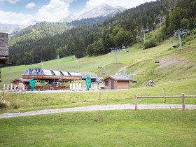 La Ferme A Juju - OVO Network