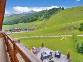 La Ferme A Juju - OVO Network