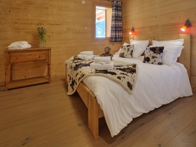 Chalet Crechoua Ovo Network