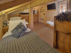 Chalet Crechoua Ovo Network