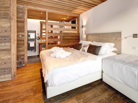 Chalet Alti-Ovo Network