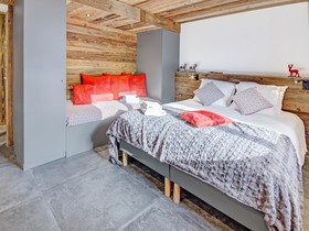 Chalet Alyssum-Ovo Network