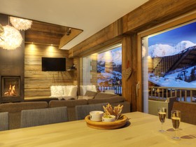Chalet Alyssum-Ovo Network