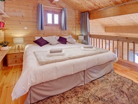 Chalet Des Momes-OVO Network