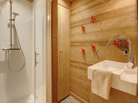 Chalet Le Charmieux-Ovo Network
