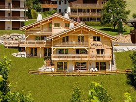 Chalet Macaron-Ovo Network