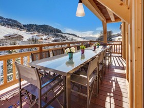 Chalet Meringue - OVO Network