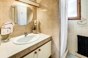 Chalet Sicoria-Ovo Network