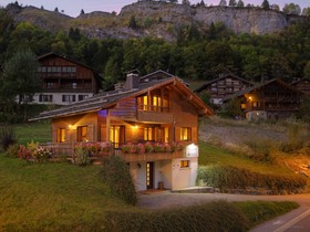 Chalet Sicoria-Ovo Network